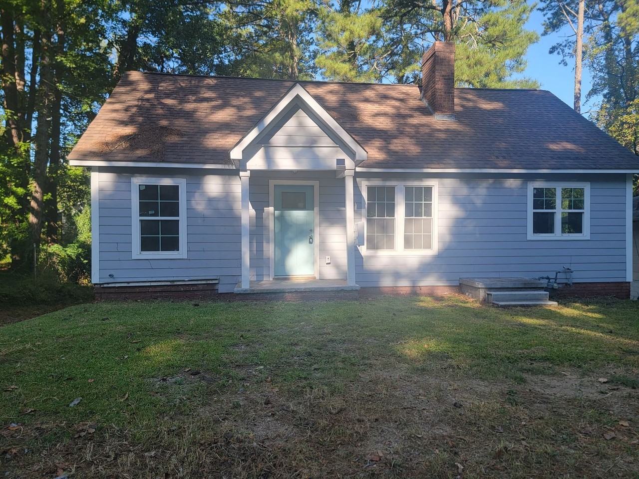 2921 Sylvan Rd - Photo 3 of 35
