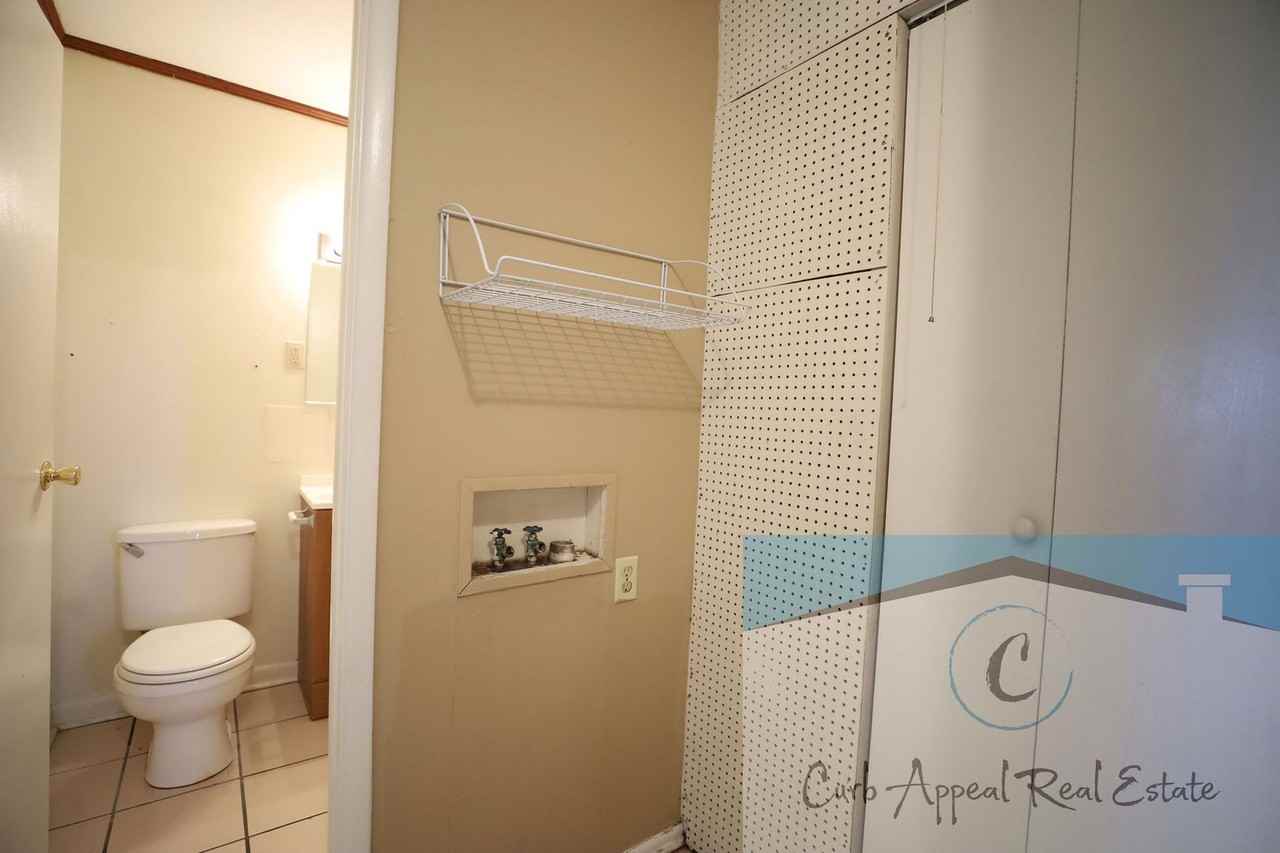 1802 Fairlane Ave - Photo 6 of 7