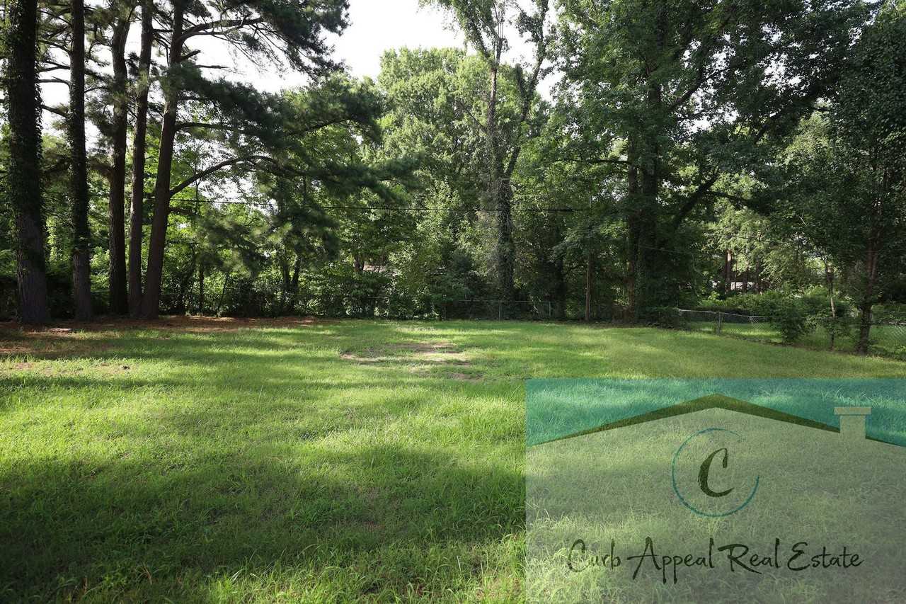 1616 Shady Grove Rd - Photo 5 of 12