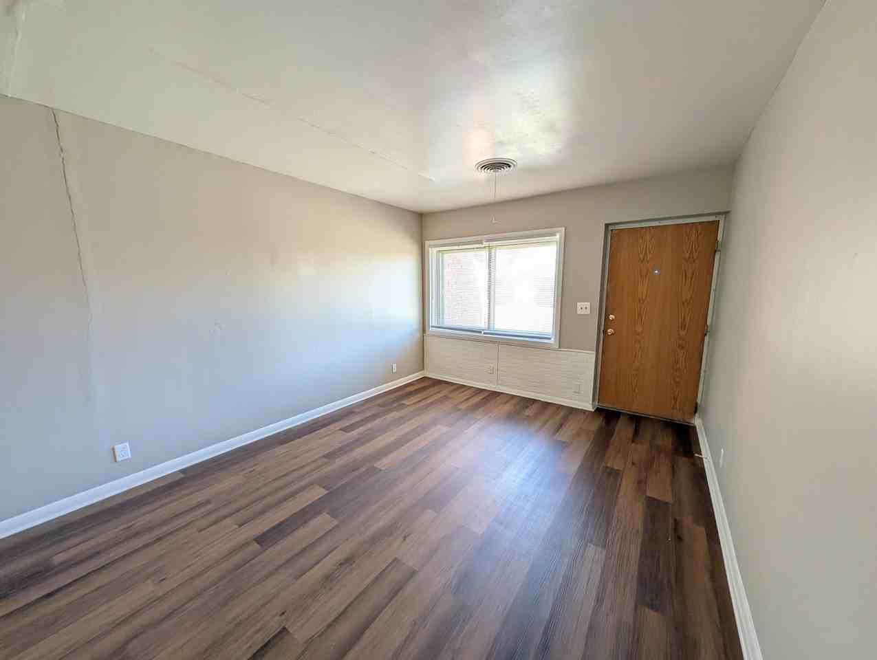 8014 E 2nd St - Photo 2 of 3