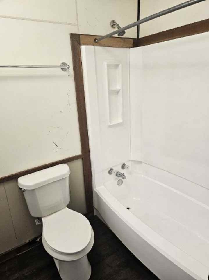 217 N Wilson Ave - Photo 5 of 6