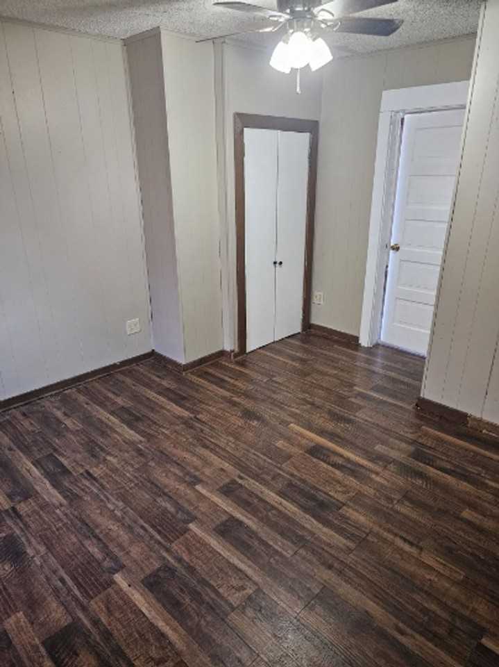 217 N Wilson Ave - Photo 6 of 6