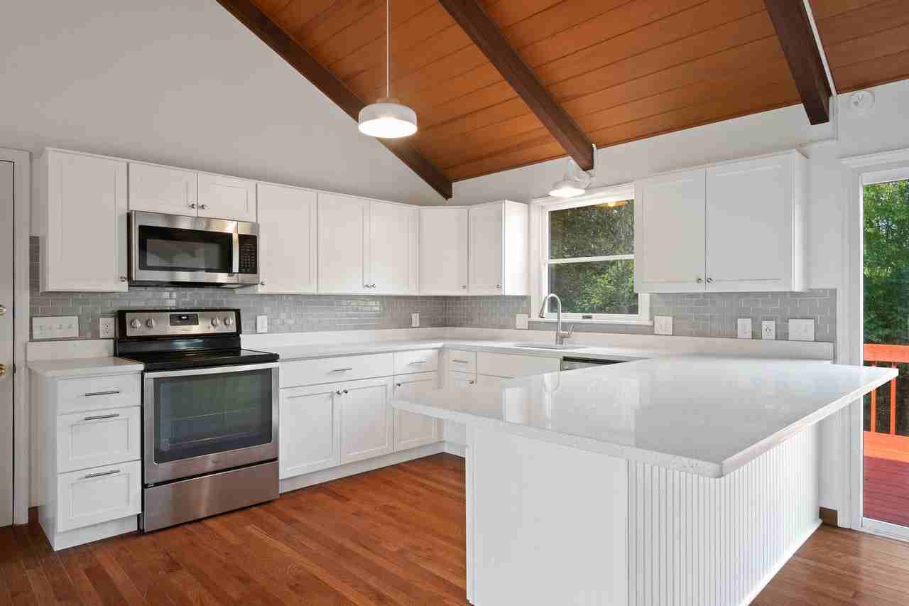 1602 Westover Dr - Photo 5 of 31