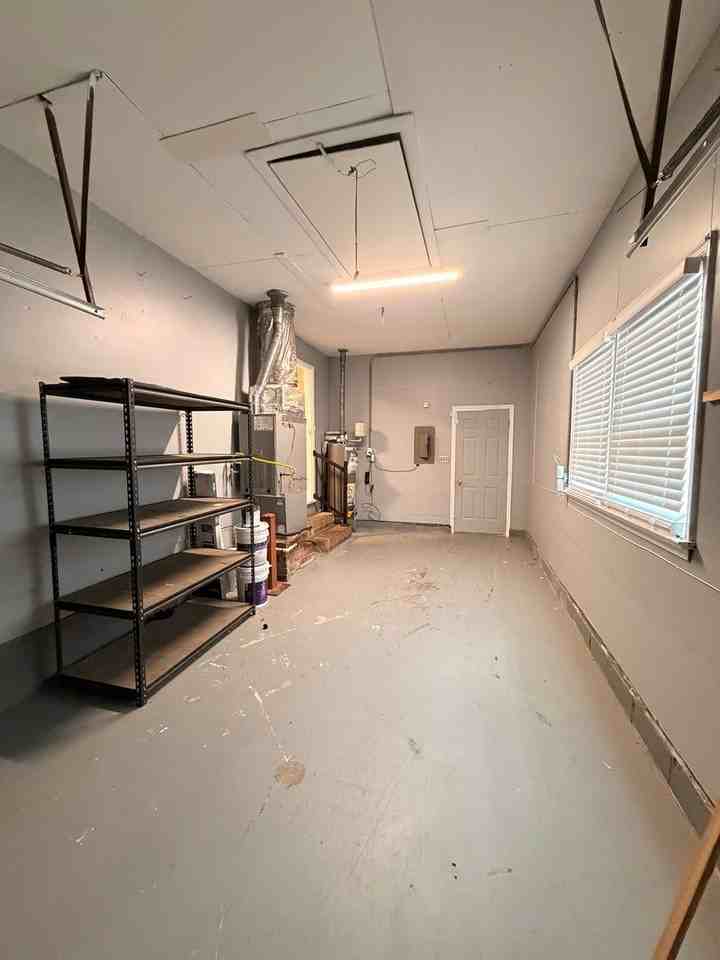 1207 Quash St - Photo 6 of 20