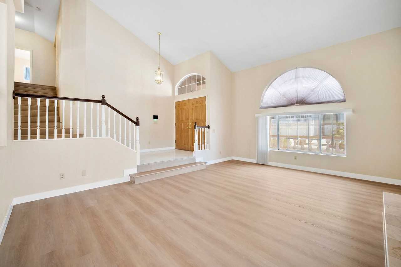 3775 Emerald Bay Cir - Photo 5 of 12
