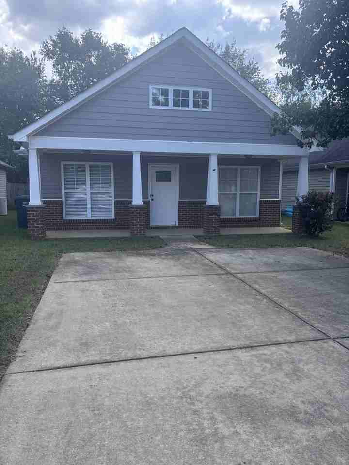 116 Moss Stone Ln