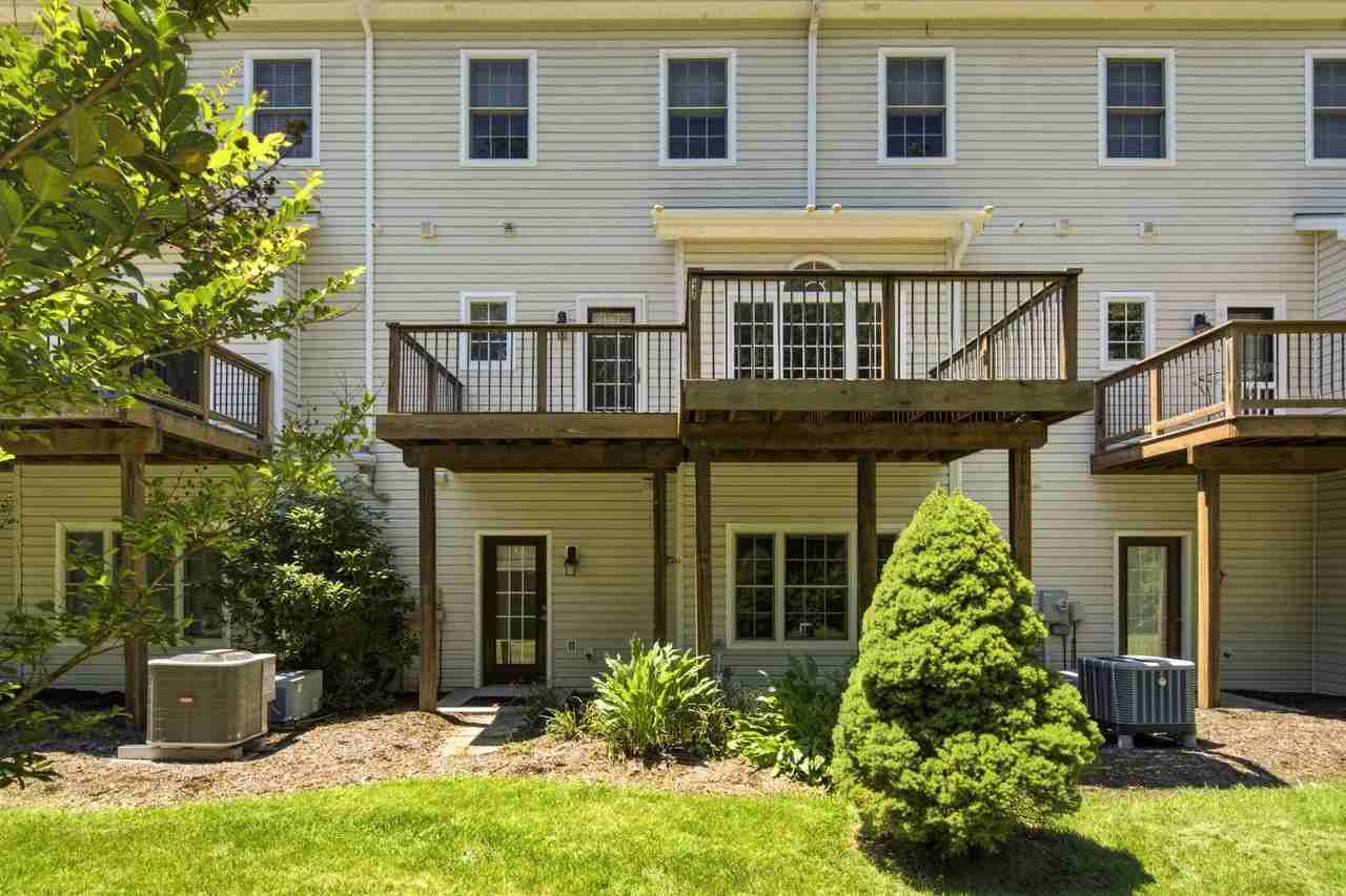 2645 Blossom Trl E - Photo 3 of 47
