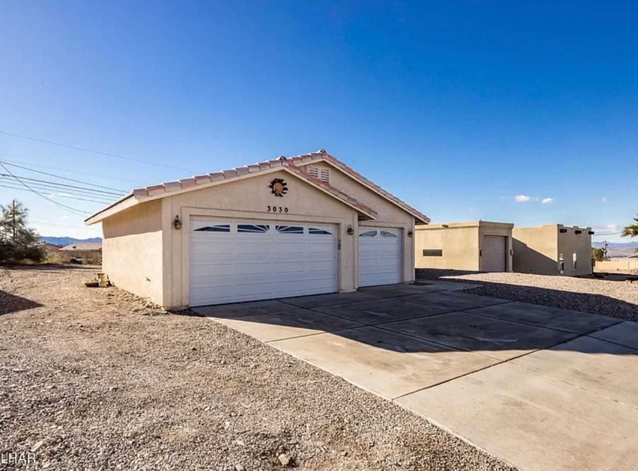 3030 Kiowa Blvd S - Photo 2 of 13