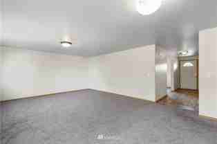 107 E King Pl - Photo 1 of 1