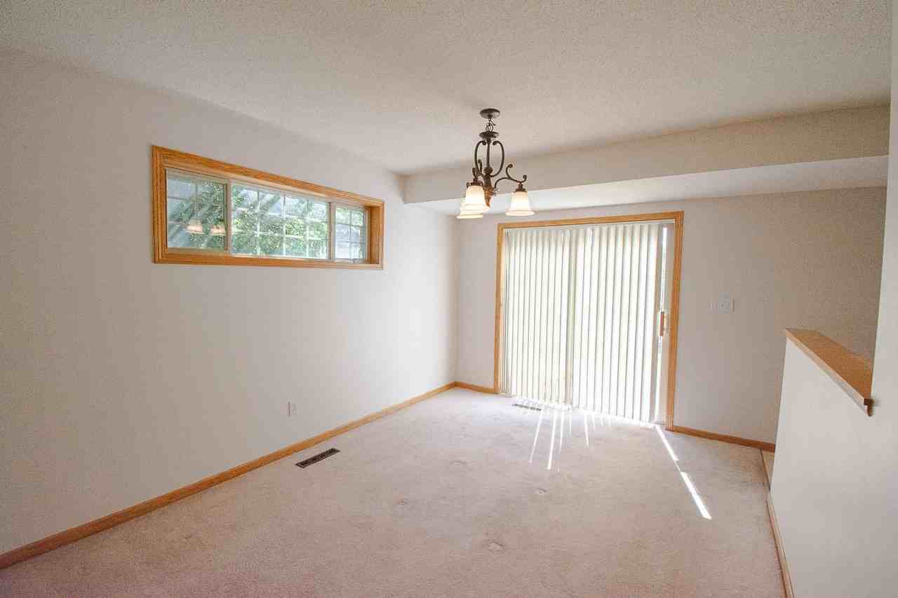 1354 Arthur Ln Nw - Photo 4 of 22