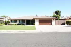 featured image of 7112 Darrin Ave