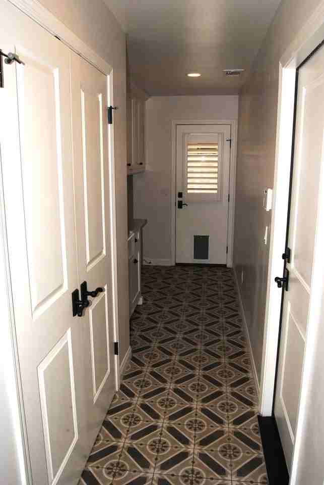 7112 Darrin Ave - Photo 7 of 26