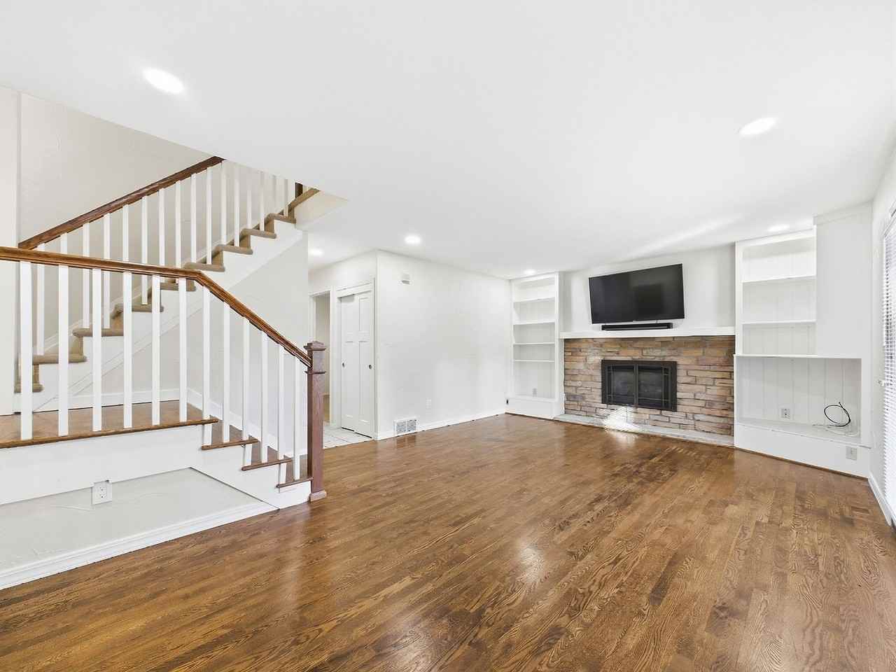 6213 S Galena Way - Photo 5 of 49