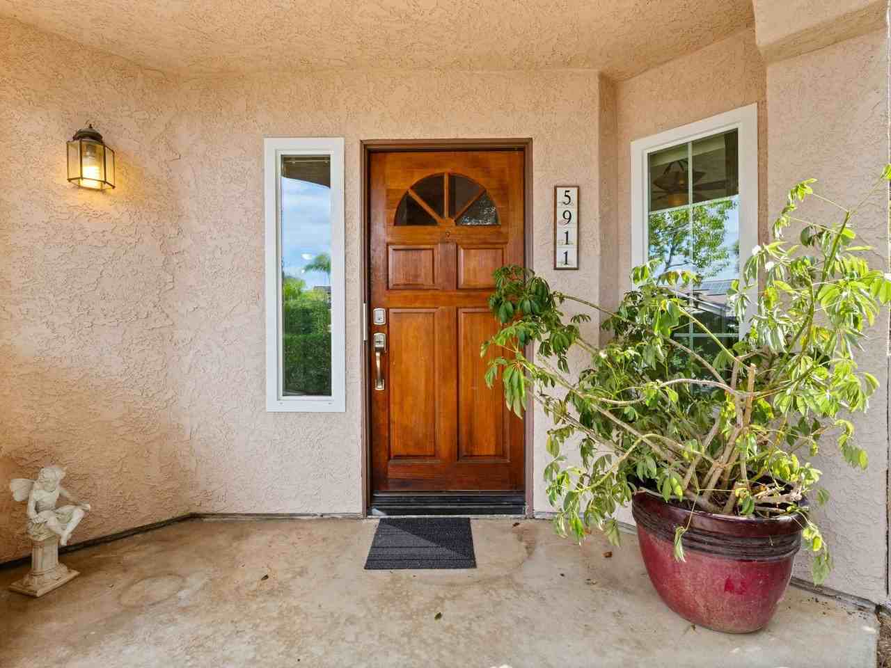 5911 Rio Valle Dr - Photo 3 of 26