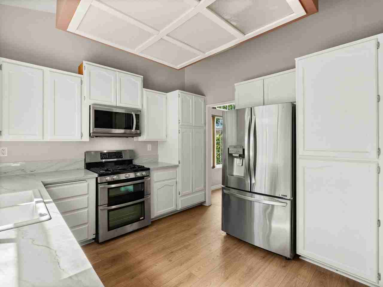 5911 Rio Valle Dr - Photo 5 of 26