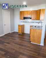 featured image of 922 Belmont Ave