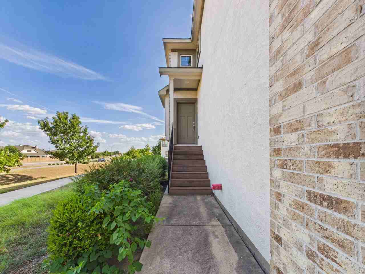 2505 Meyer Cv #B - Photo 2 of 46