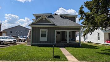 featured image of 1532 2nd St