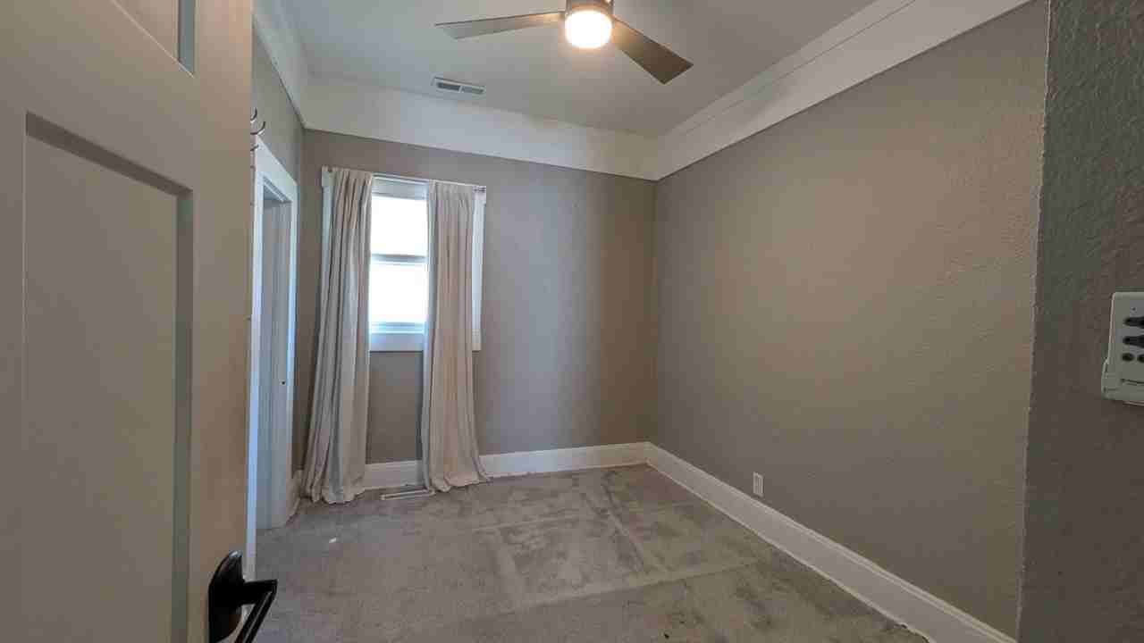 1532 2nd St - Photo 3 of 13