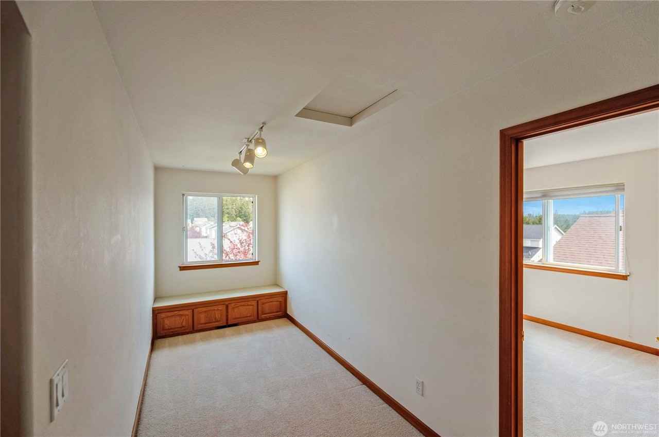 170 Nw 13th Ct - Photo 3 of 13