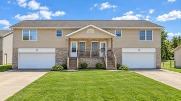featured image of 1611 Spring Village Ln