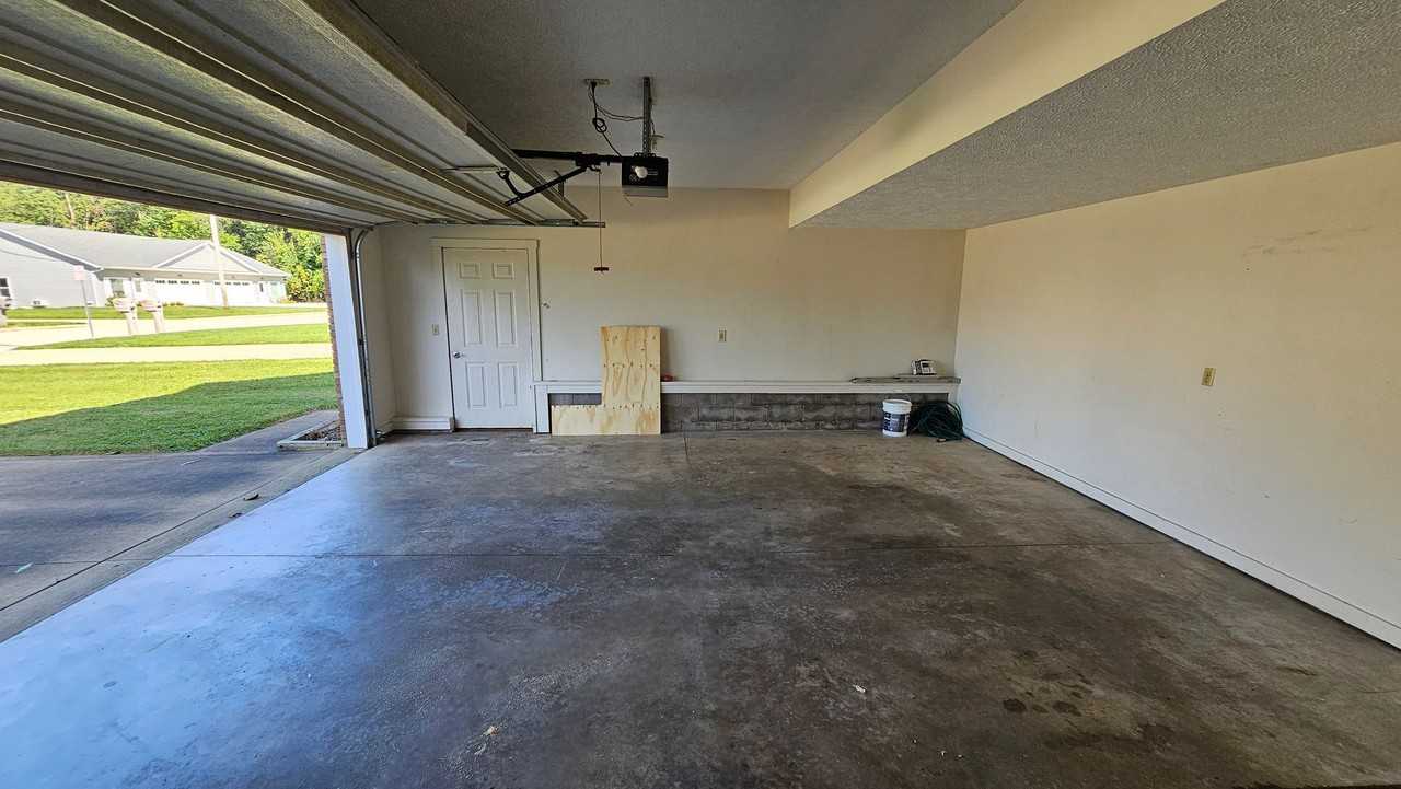1611 Spring Village Ln - Photo 2 of 15