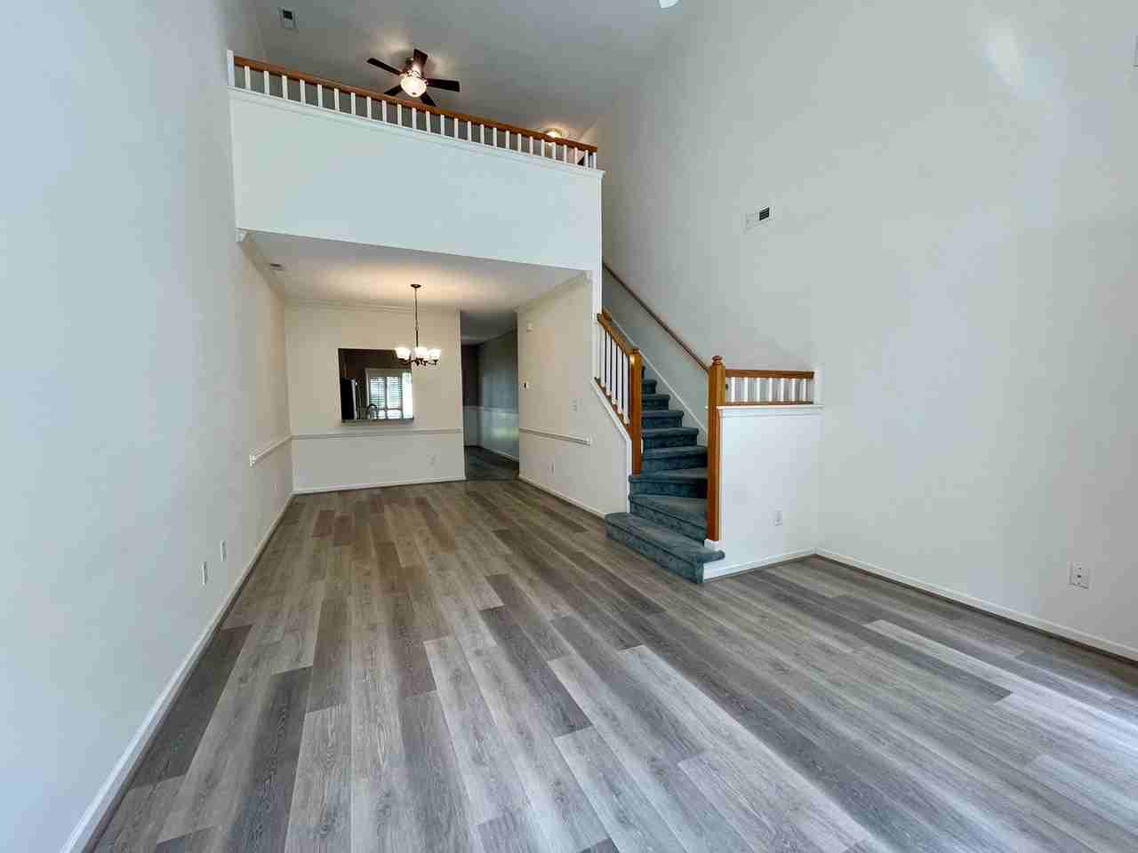 1504 Sawgrass Ln - Photo 3 of 24