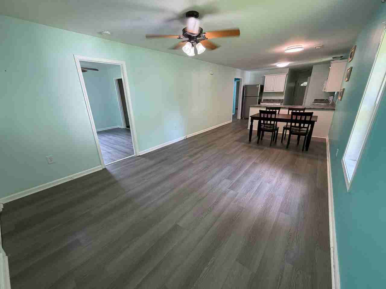 1517 Welch Way - Photo 4 of 24