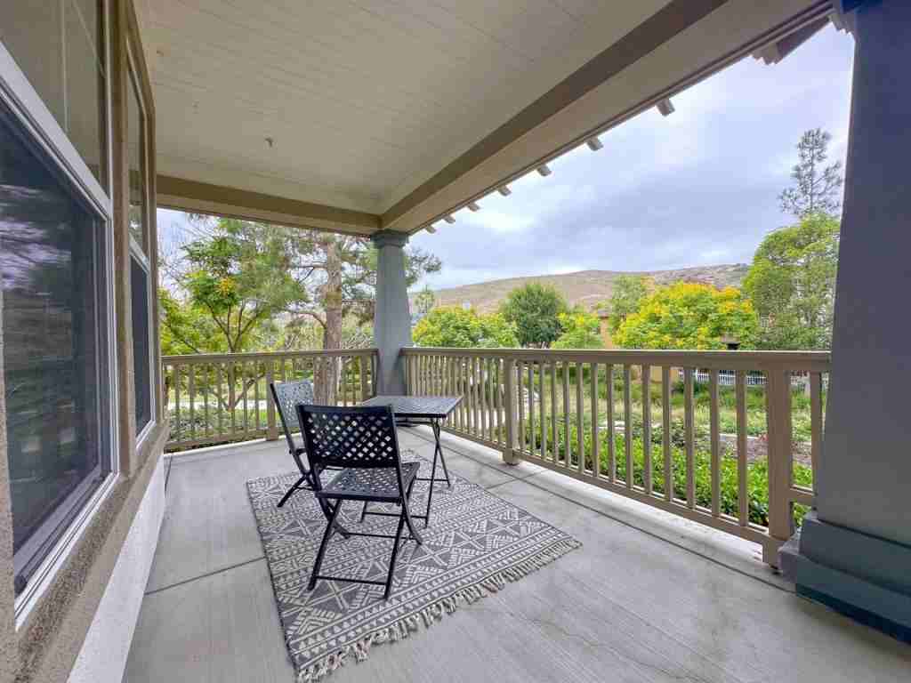 12 Durlston Way - Photo 3 of 50