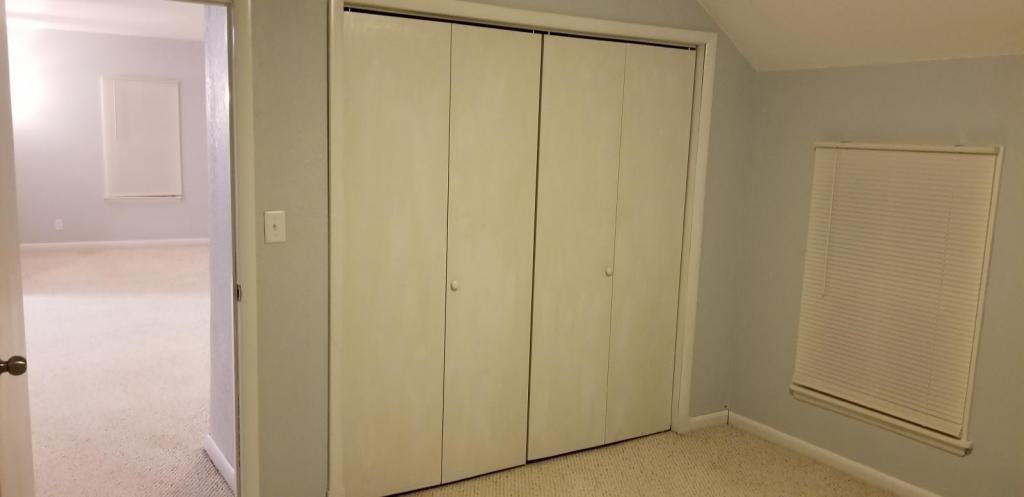 318 4th St Se Apt 2 - Photo 6 of 9
