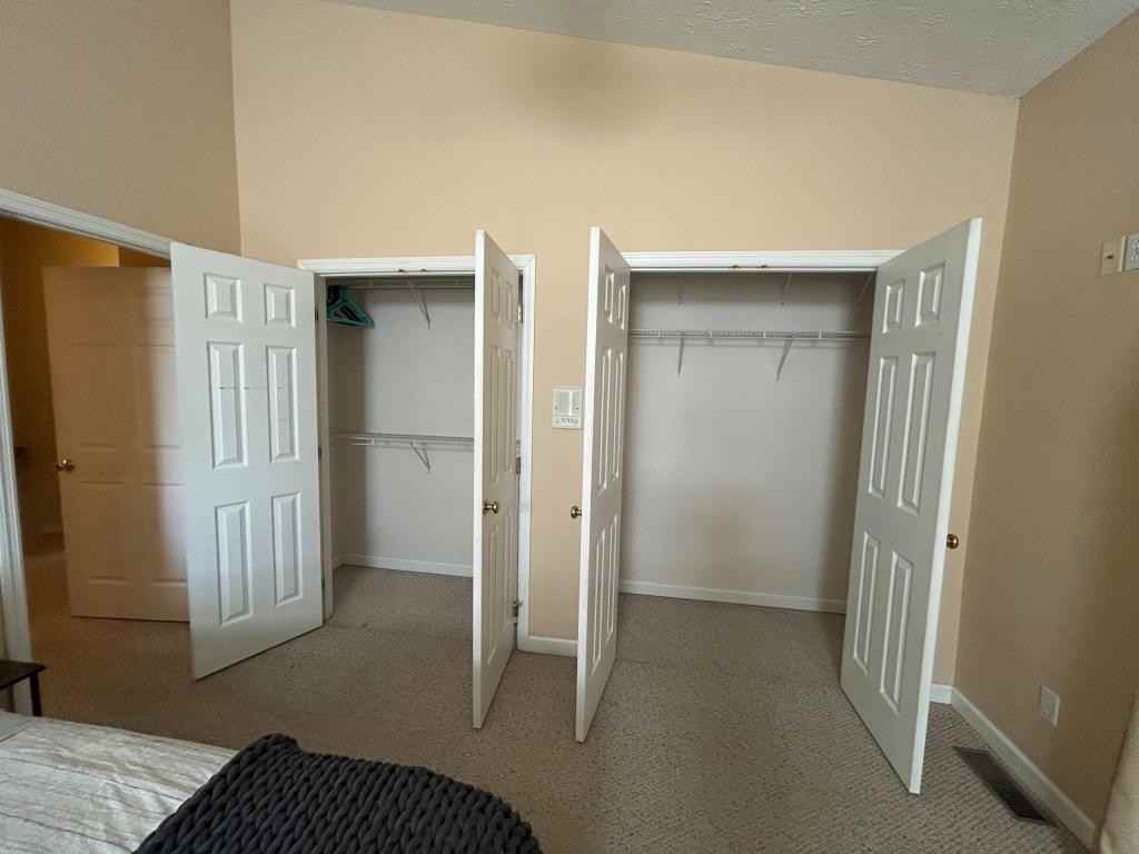 904 Carla Dr - Photo 2 of 12