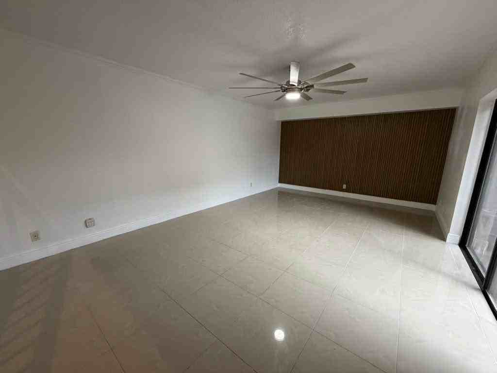 5344 Bamboo Ct