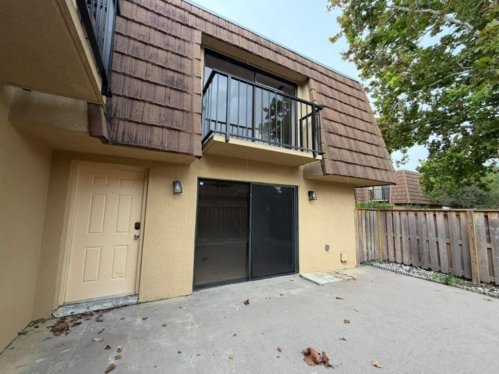 5344 Bamboo Ct - Photo 3 of 50