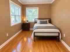 184 Bennett Ave - Photo 4 of 10