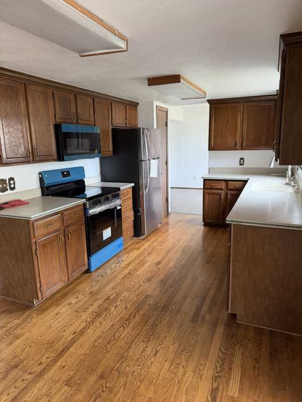 4657 Freeport Way - Photo 4 of 27