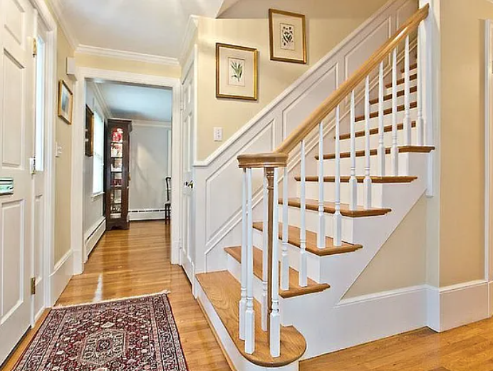 140 Main St - Photo 3 of 17