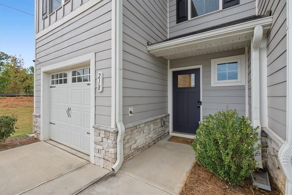 218 Deermont Dr Sw - Photo 2 of 31