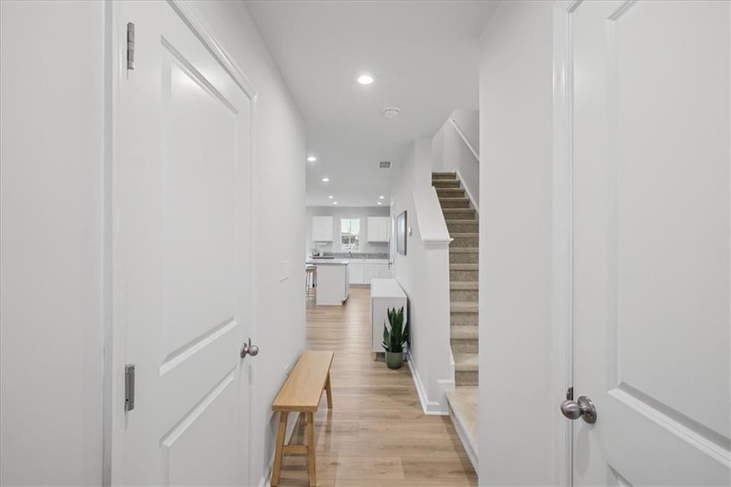 218 Deermont Dr Sw - Photo 3 of 31
