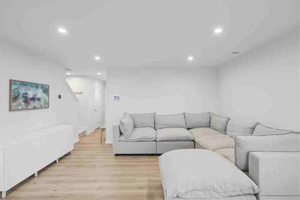 218 Deermont Dr Sw - Photo 7 of 31