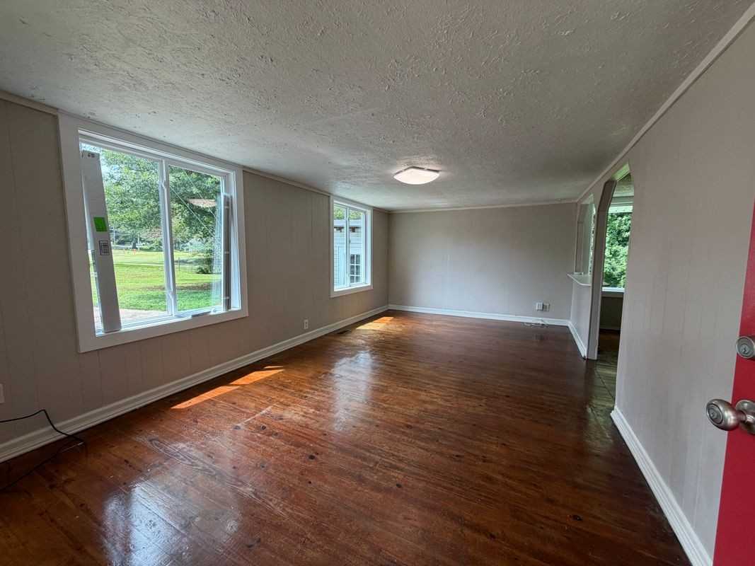 131 Etowah Dr ##B - Photo 3 of 13