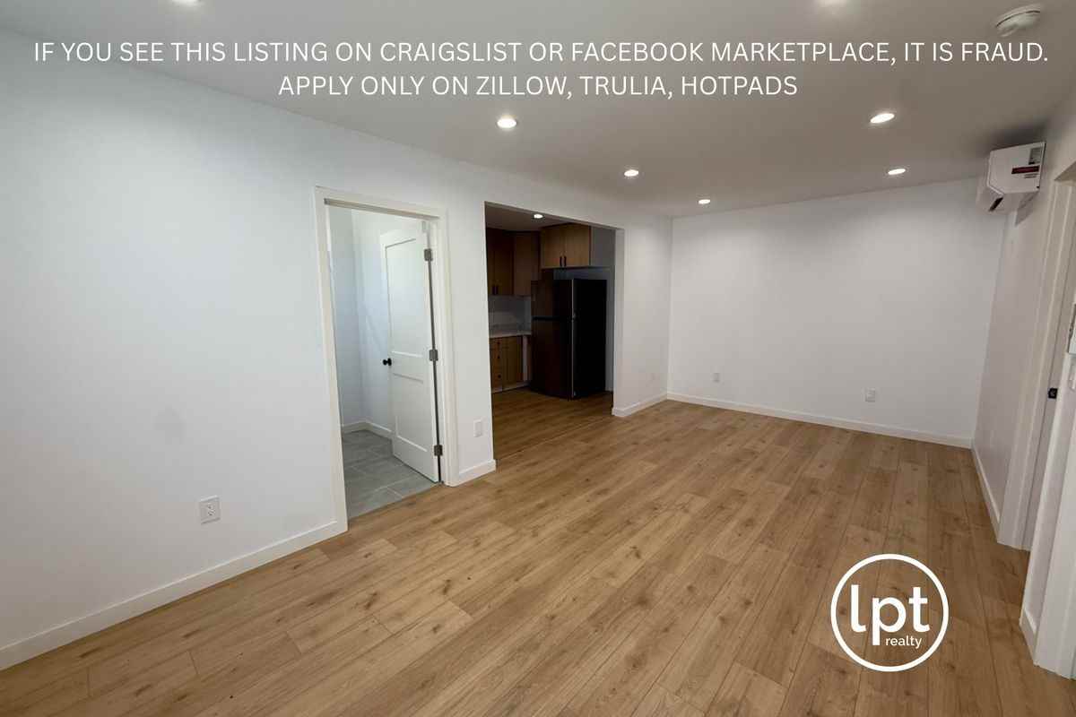 15116 Polk St - Photo 3 of 13