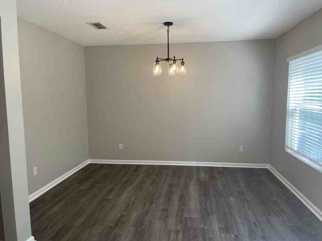 1830 Green Springs Cir Unit C - Photo 4 of 11