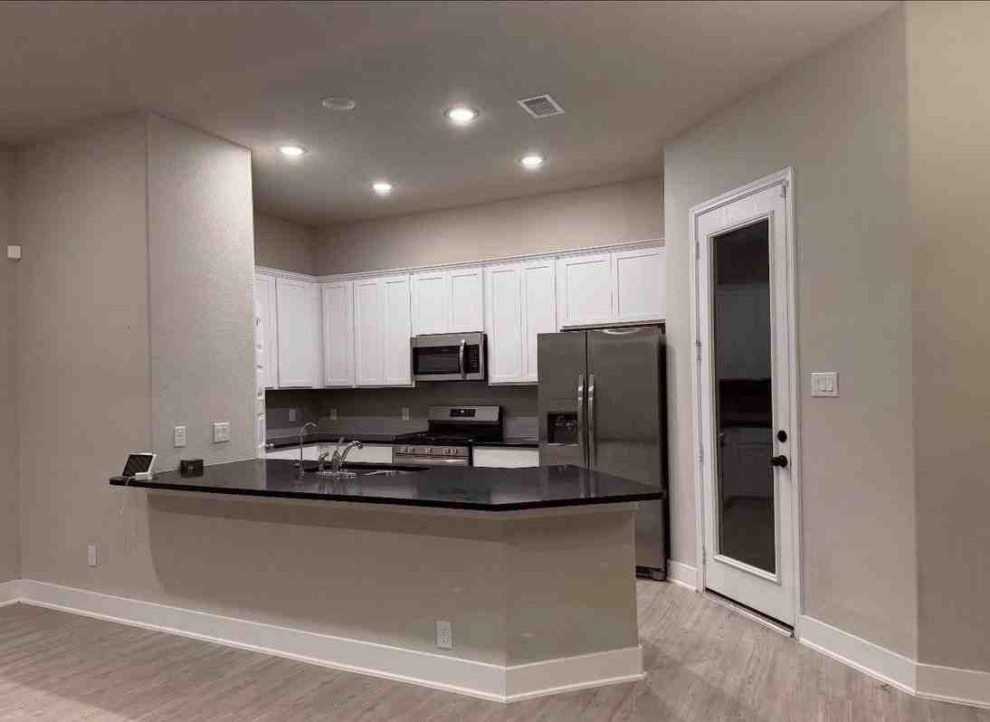 4026 San Andres Ln - Photo 2 of 49