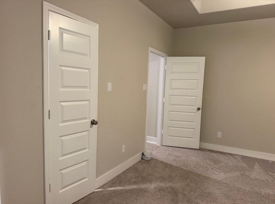 4026 San Andres Ln - Photo 7 of 49