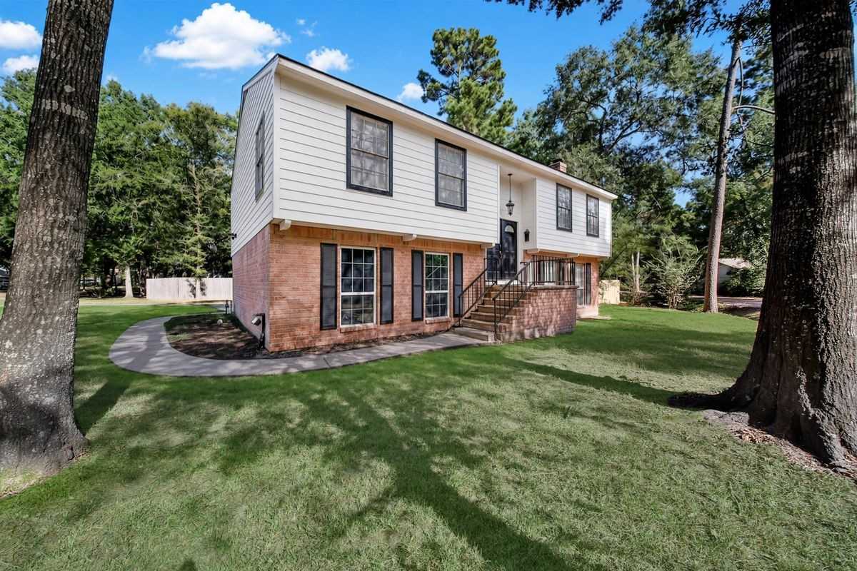 2603 Rosewood Pl - Photo 2 of 13