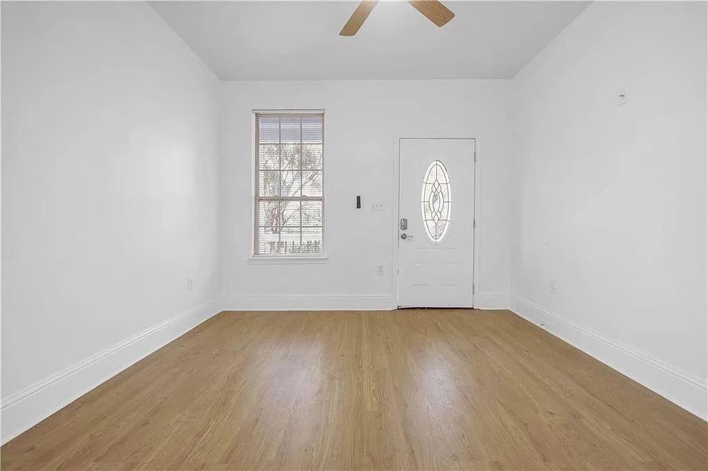 6501 Selma St - Photo 3 of 14
