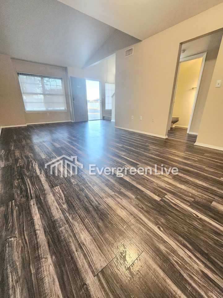 4208 Brians Way - Photo 4 of 27