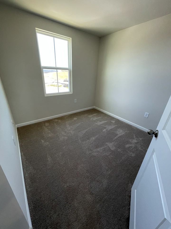 776 Carson Cir - Photo 6 of 6