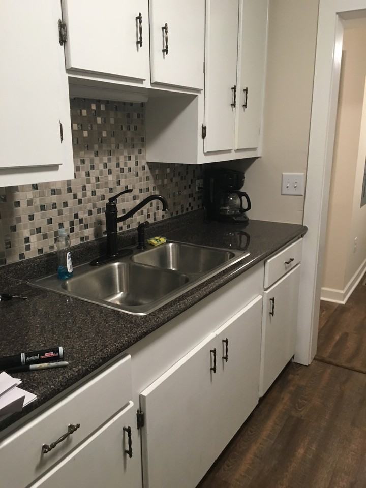 445 Virginia St #445 - Photo 3 of 10