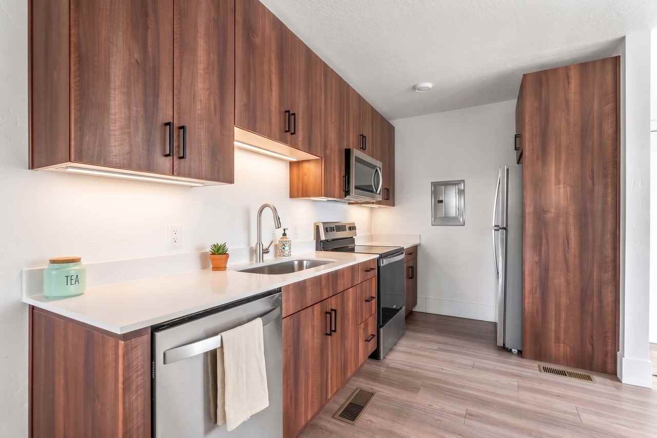 Council Crest Apartments - Photo 4 of 50